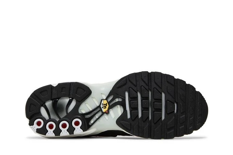 Кроссовки Nike Air Max Plus SE 'Big Logo'