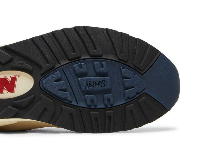 Кроссовки New Balance Teddy Santis x 990v2 Made in USA 'Navy Sea Salt'