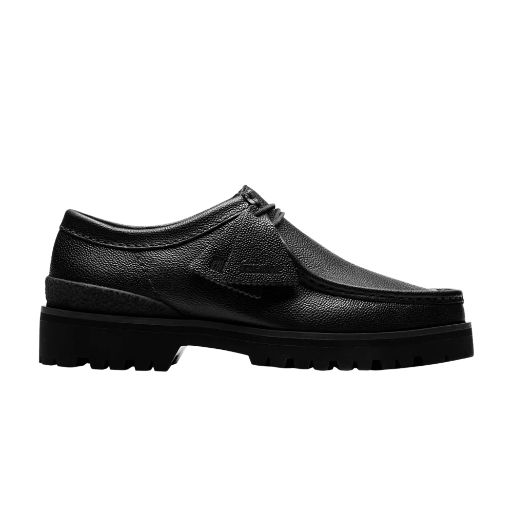 Krossovki-Clarks-Wallabee-Yukoner-Black-Scotch-Grain