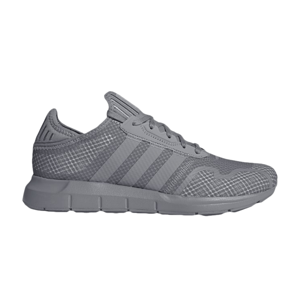 Кроссовки Adidas Swift Run X 'Triple Grey'