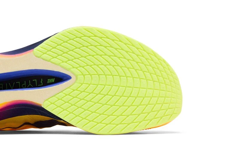 Krossovki-Nike-ZoomX-Vaporfly-4-Citron-Pulse-4
