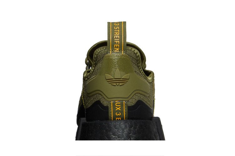Кроссовки Adidas NMD_R1 'Focus Olive'