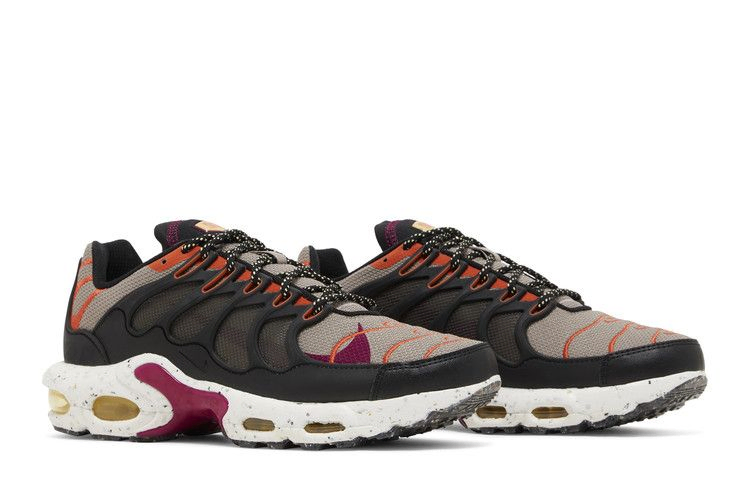 air-max-terrascape-plus-moon-fossil-mantra-orange-dq3977-002_07