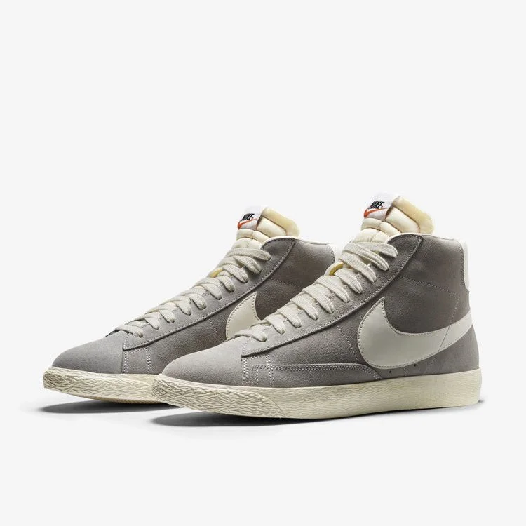 Krossovki-Nike-Blazer-Mid-Premium-09-1