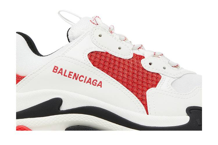 Кроссовки Balenciaga Wmns Triple S Sneaker 'White Red Black'