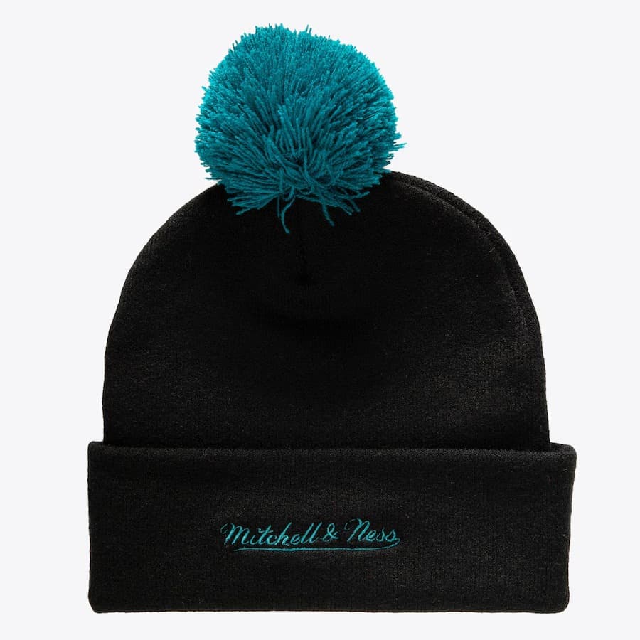 Шапка Mitchell & Ness Black San Jose Sharks Punch Out Cuffed Knit Hat with Pom