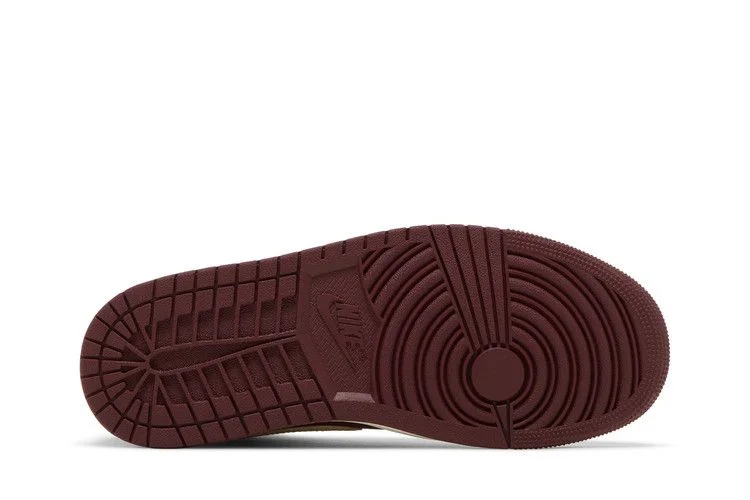 Кроссовки Wmns Air Jordan 1 Mid SE 'Split - Beach Cherrywood'