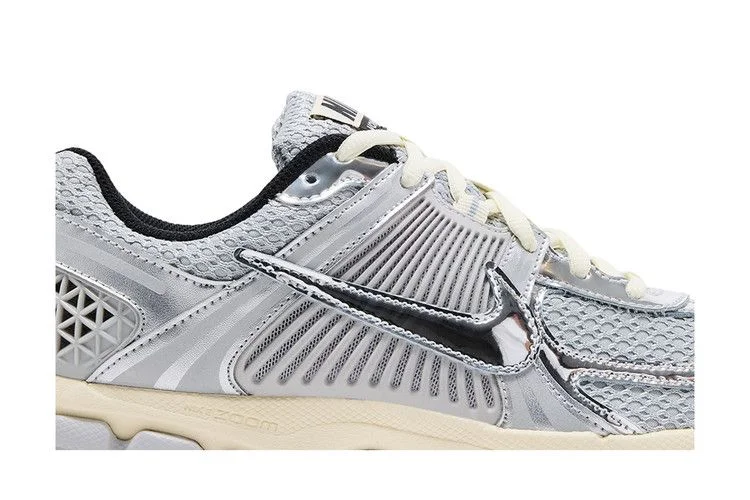Кроссовки Nike Air Zoom Vomero 5 'Grey Fog Chrome'