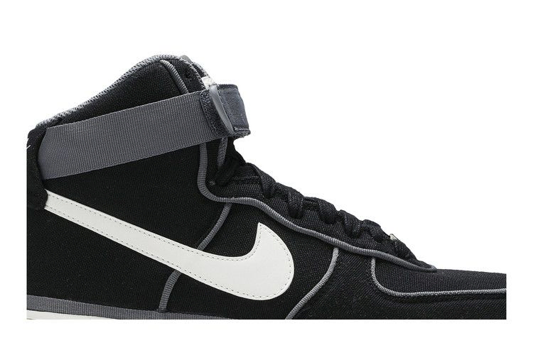 Кроссовки Nike Air Force 1 High 07 LV8 'Black Orange Gum'