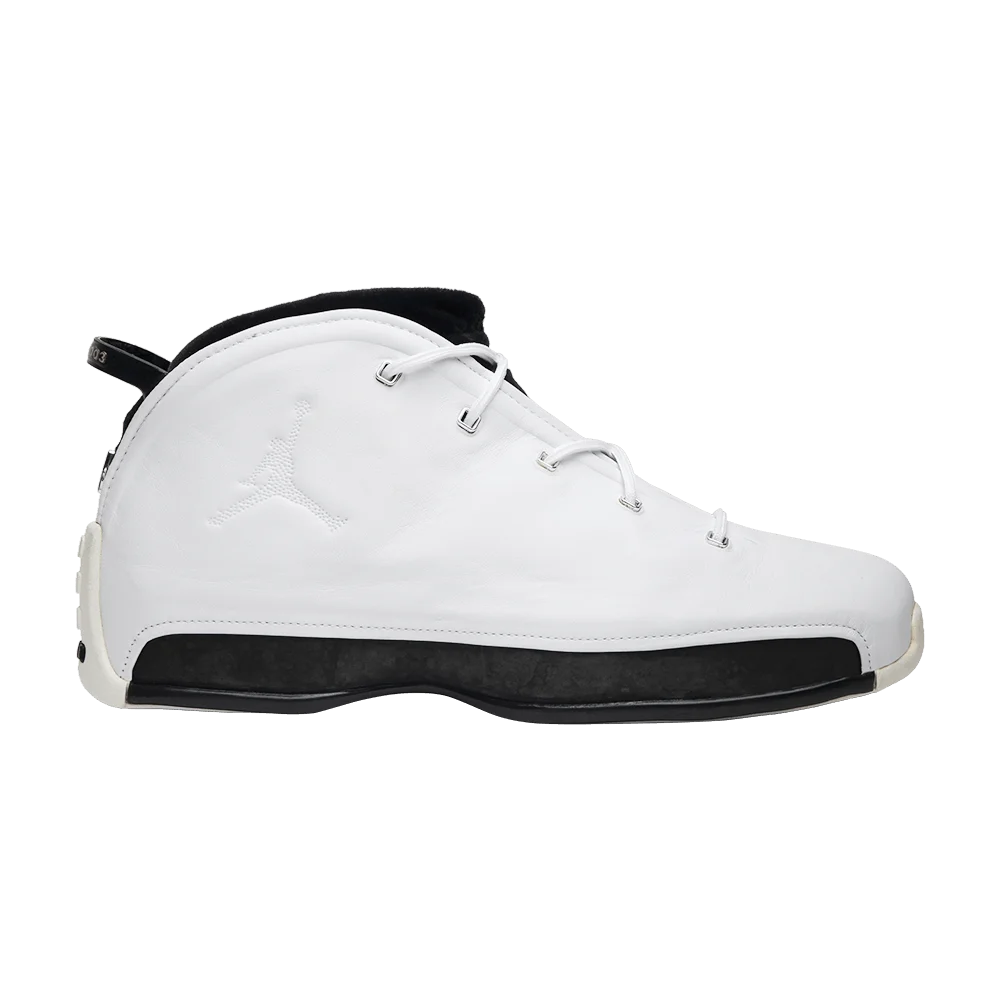 Krossovki-Air-Jordan-18.5-OG-White-Black-Chrome