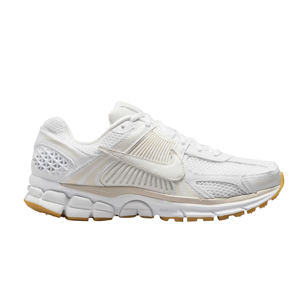 Krossovki-Nike-Wmns-Air-Zoom-Vomero-5-White-Gum