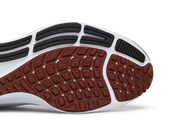 Кроссовки Nike Air Zoom Pegasus 38 'Sail Gym Red Black'