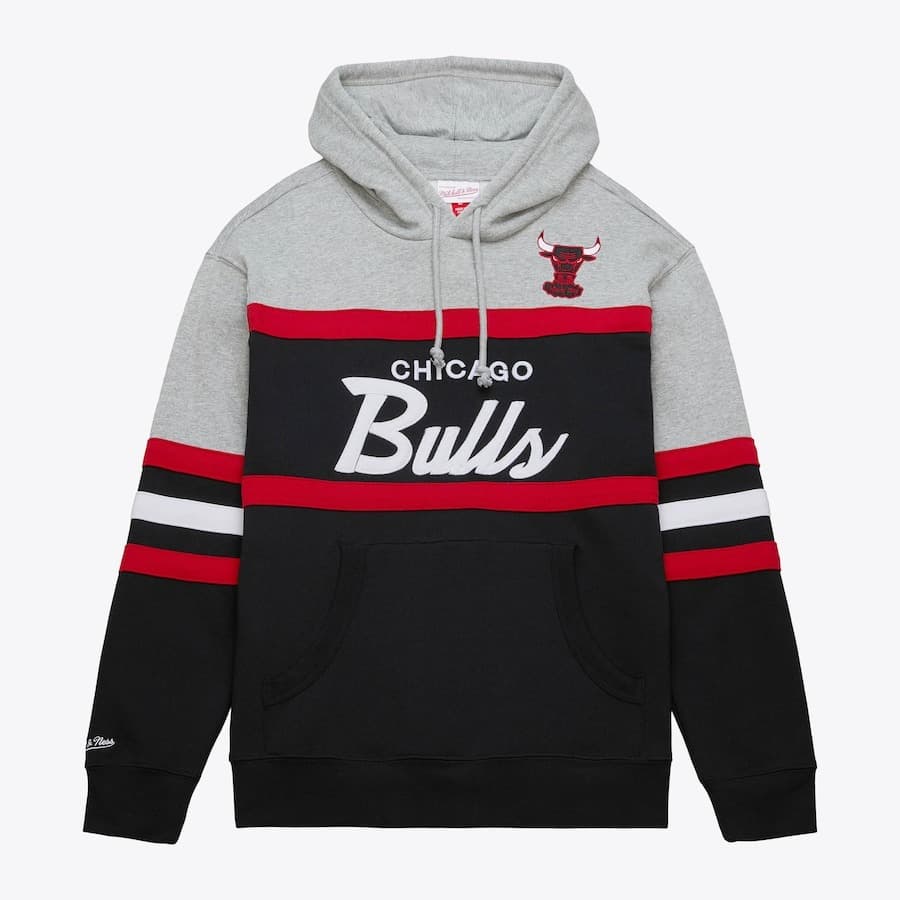 Худи Mitchell & Ness Black Chicago Bulls Head Coach Pullover Hoodie