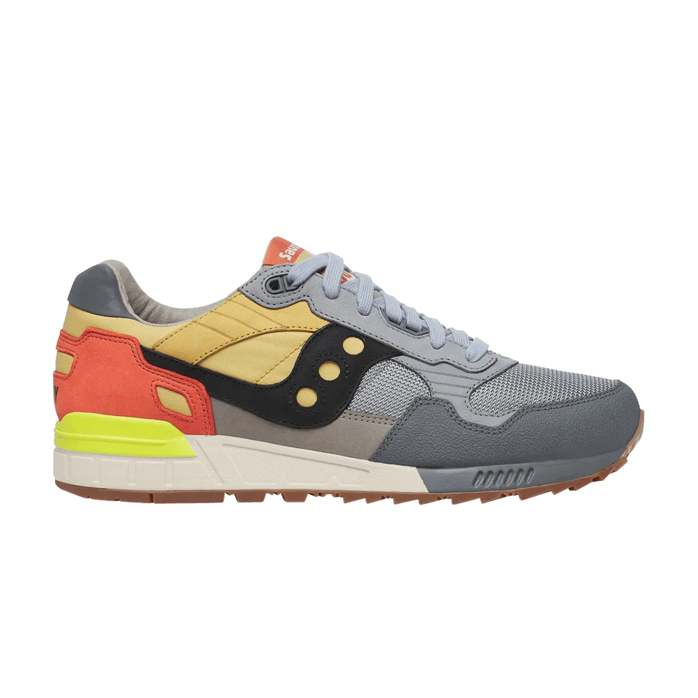 Krossovki-Saucony-Shadow-5000-Designed-in-Venice-Pack-Grey