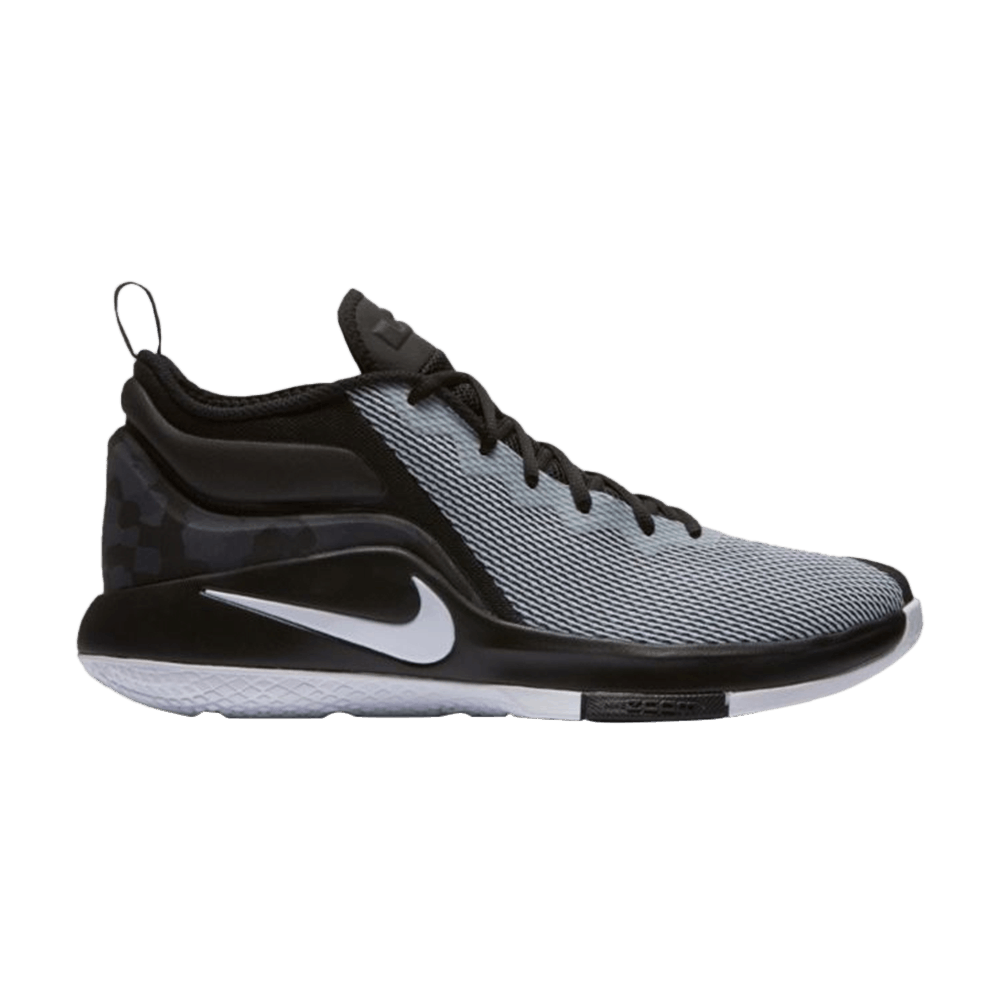 lebron-witness-2-black-white-942518-011