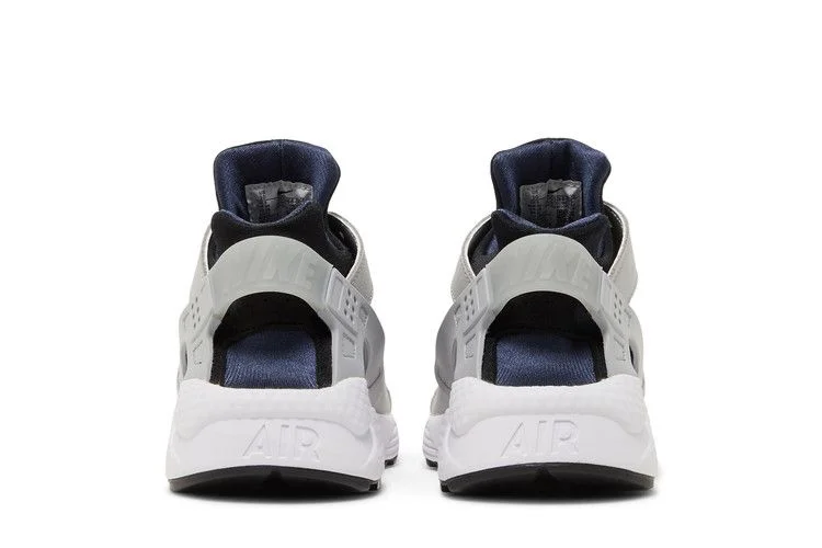Krossovki-Nike-Air-Huarache-Grey-Fog-Obsidian-5