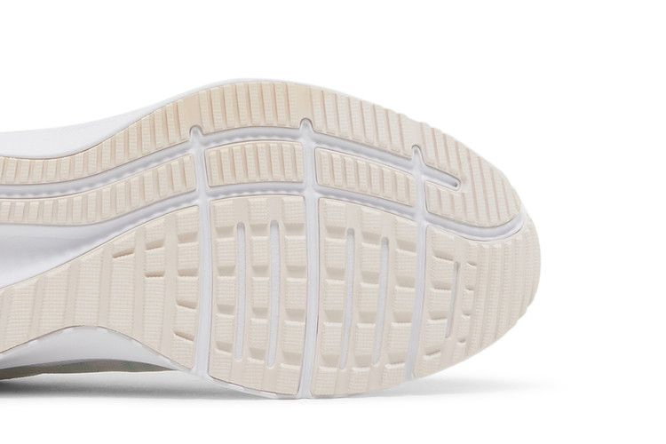 wmns-quest-4-white-pink-da1106-105_04
