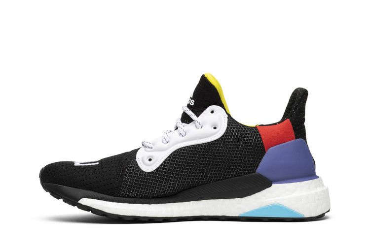 pharrell-x-wmns-solar-hu-glide-black-cg6736_02