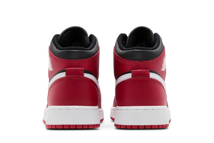 air-jordan-1-mid-gs-gym-red-black-white-dq8423-061_05