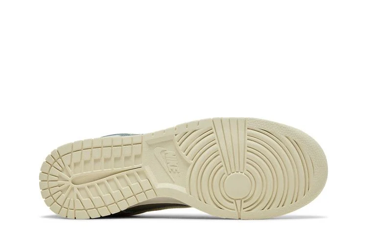 Кроссовки Nike Dunk Low Retro 'Light Bone Cave Stone'
