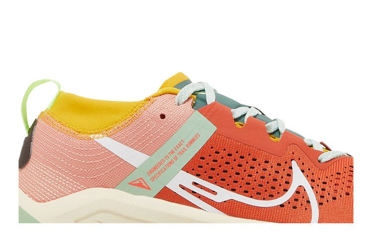 Кроссовки Nike Wmns ZoomX Zegama 'Mantra Orange Bright Crimson'