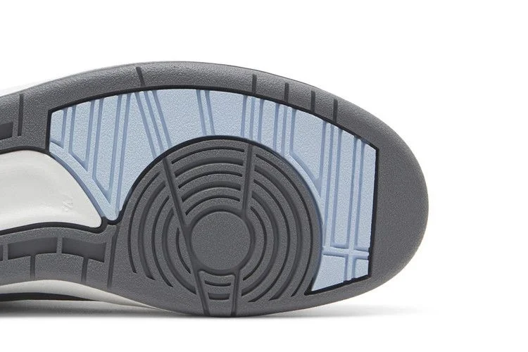 Кроссовки Wmns Air Jordan 2 Retro 'Cool Grey'