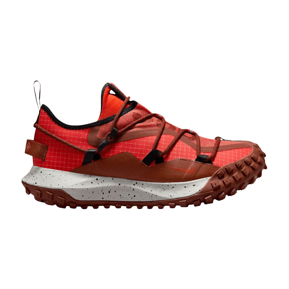 Krossovki-Nike-ACG-Mountain-Fly-Low-GORE-TEX-SE-Cinnamon-Picante-Red