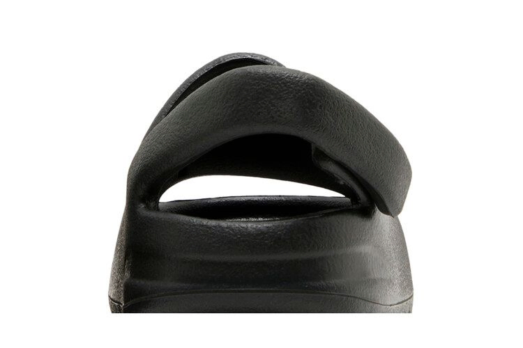 yeezy-slides-infants-dark-onyx-id5106_06