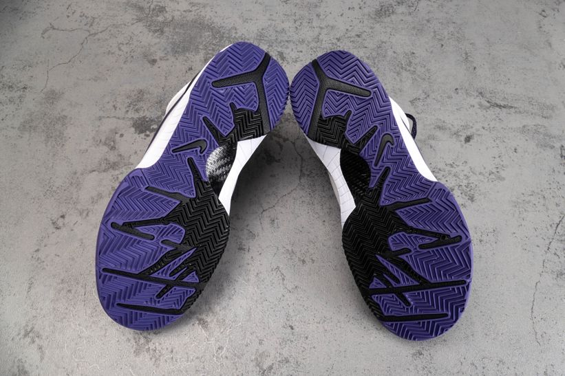 Zoom-Kobe-4-Inline-10