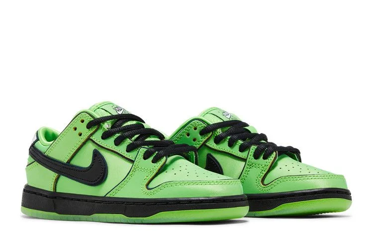 Krossovki-The-Powerpuff-Girls-x-Nike-Dunk-Low-Pro-SB-QS-PS-Buttercup-7