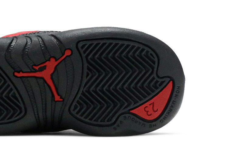 Кроссовки Air Jordan 12 Retro TD 'Reverse Flu Game'