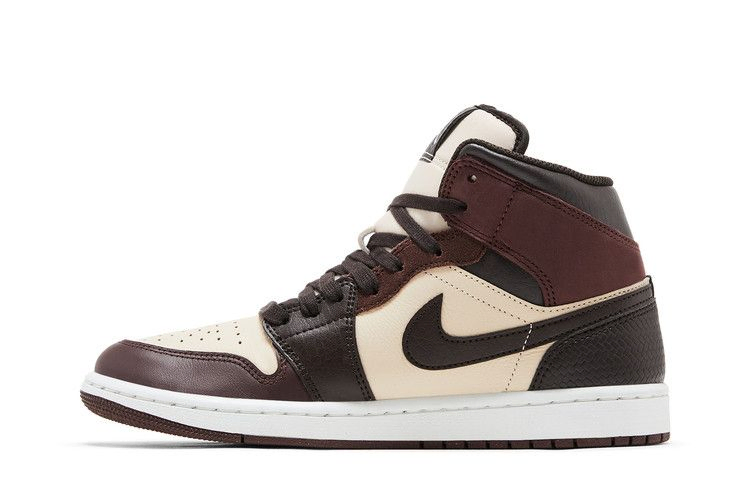 Кроссовки Air Jordan 1 Mid SE 'Paris YMCA'