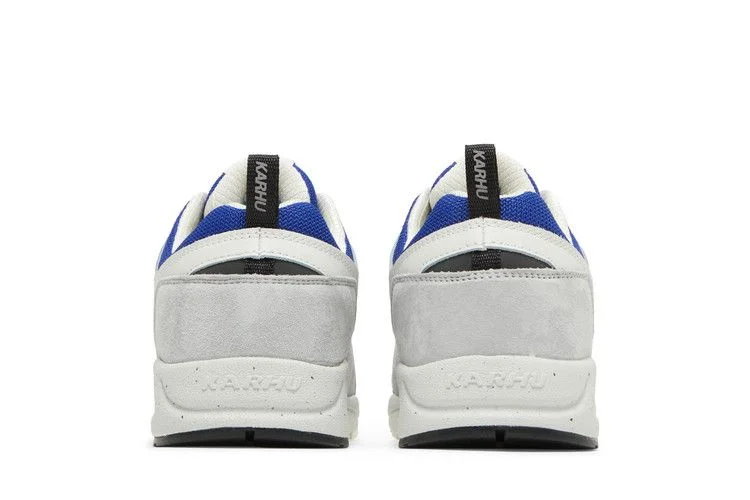Кроссовки Karhu Fusion 2.0 'Ursa Minor - Dawn Blue Jet Black'