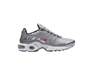 Nike-Air-Max-Plus-QS-GS-Silver-Bullet-300x225