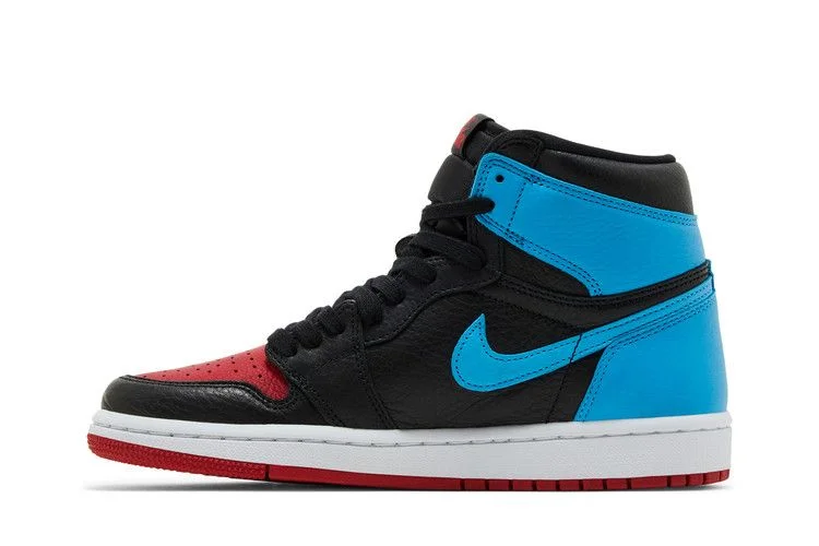 Кроссовки Wmns Air Jordan 1 High OG 'NC to Chi'