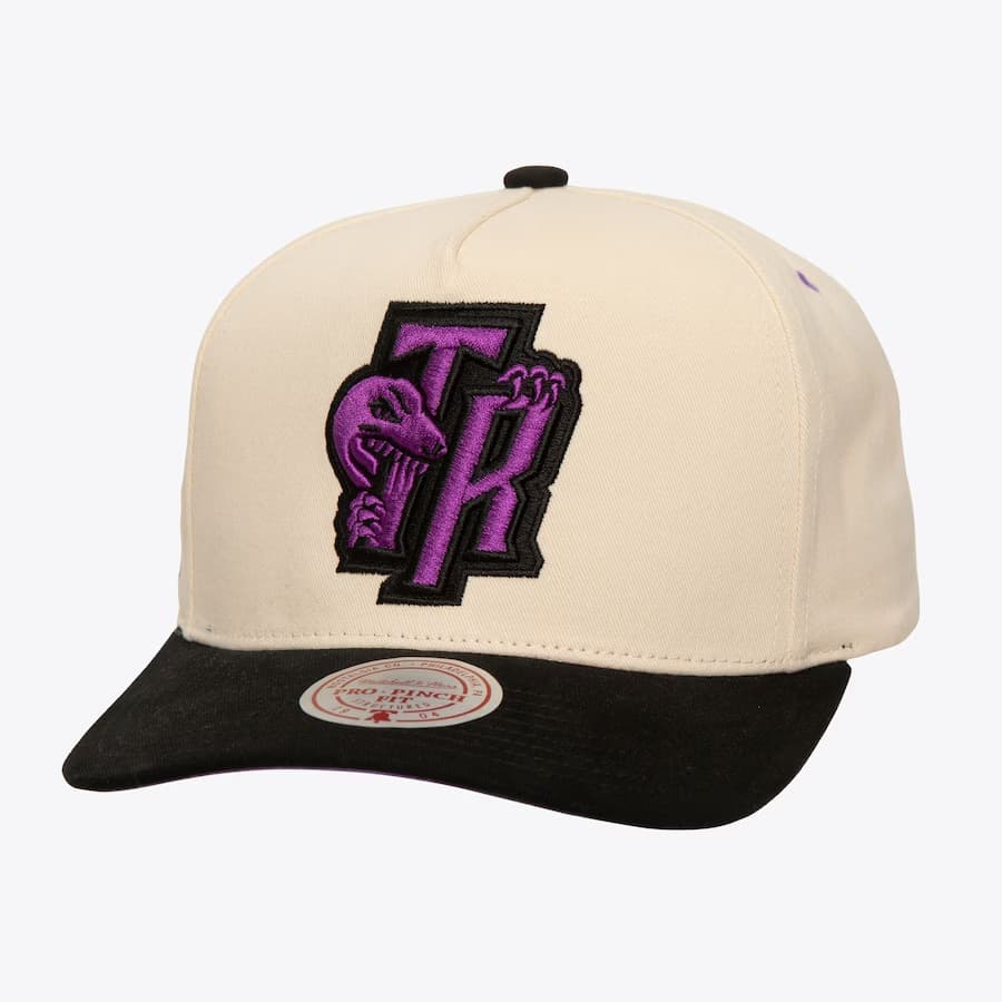 Бейсболка Mitchell & Ness Cream Toronto Raptors Hardwood Classics Overspray Pro Crown Snapback Hat