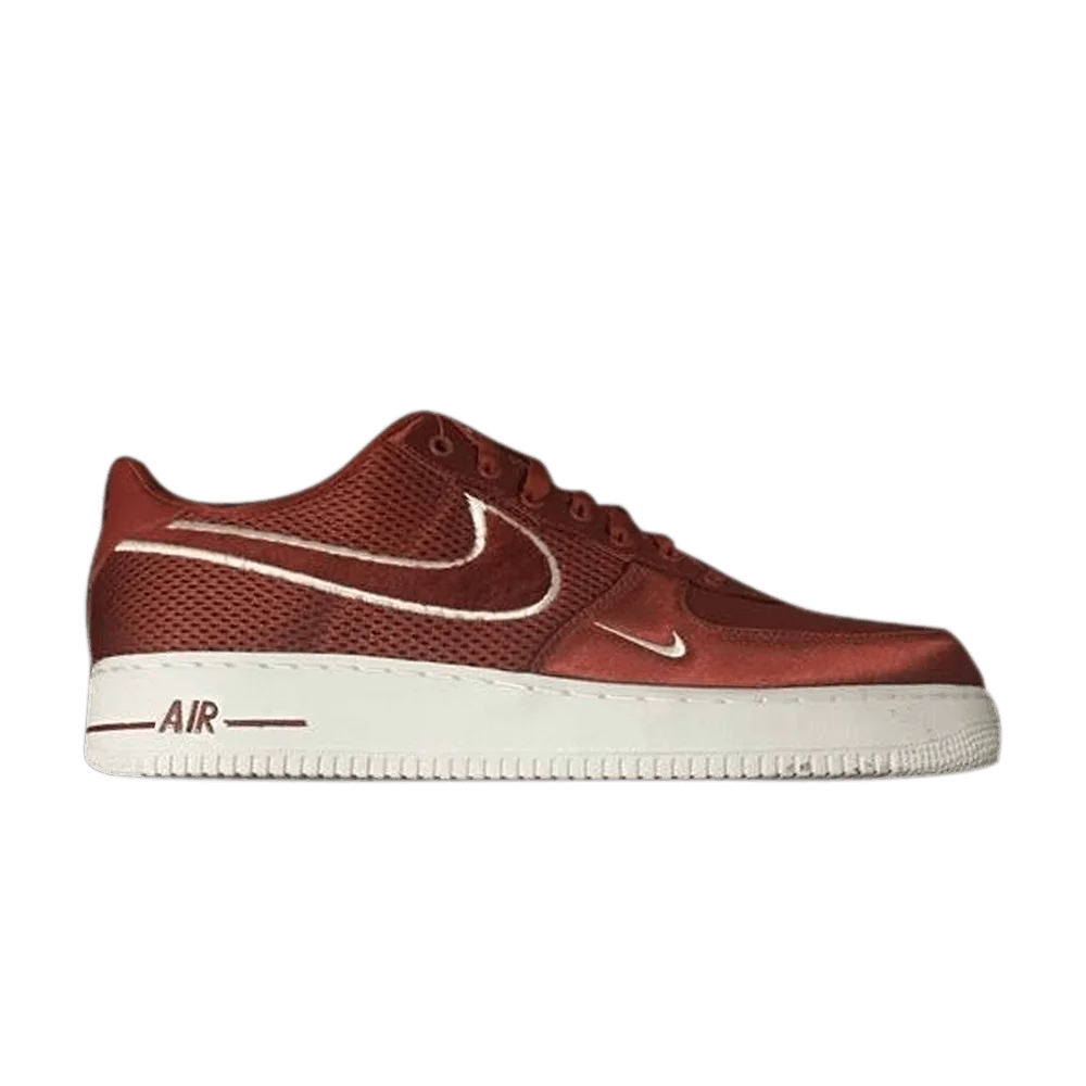 Krossovki-Nike-Air-Force-1-iD