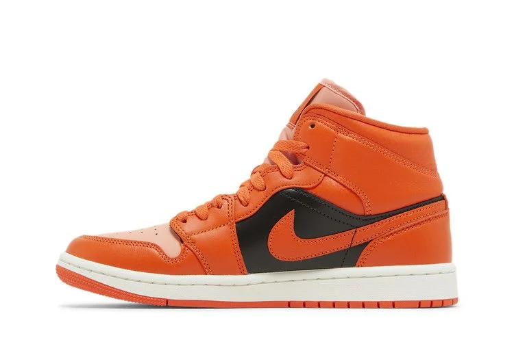 Кроссовки Wmns Air Jordan 1 Mid SE 'Rush Orange'
