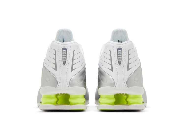 Кроссовки Nike Wmns Shox R4 'White Metallic Silver'