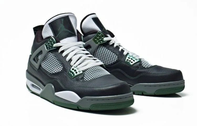 Krossovki-Air-Jordan-4-Retro-Oregon-Ducks-1