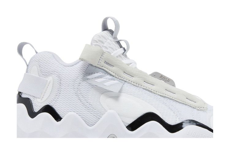 Кроссовки Adidas Exhibit B 'White Black'