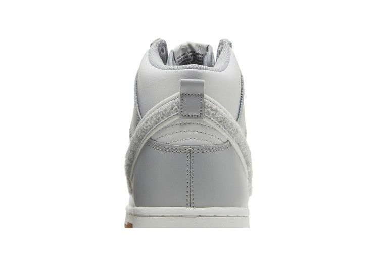 Кроссовки Nike Men's Dunk High 'Chenille Swoosh - Light Smoke Grey'