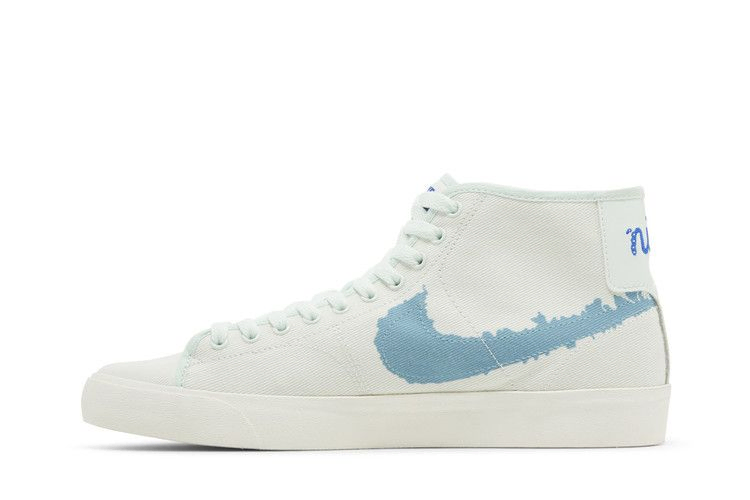 blazer-court-mid-premium-sb-barely-green-dm8553-300_02