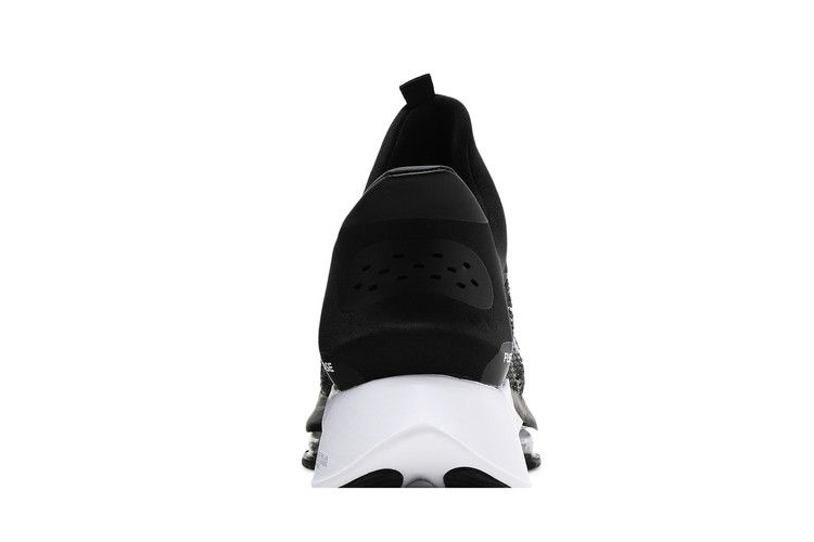 Кроссовки Nike Air Zoom Tempo NEXT% Flyease 'Black White'