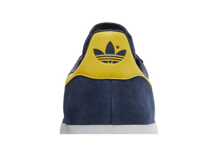 Кроссовки Arsenal FC x adidas Gazelle 'Collegiate Navy Tribe Yellow'