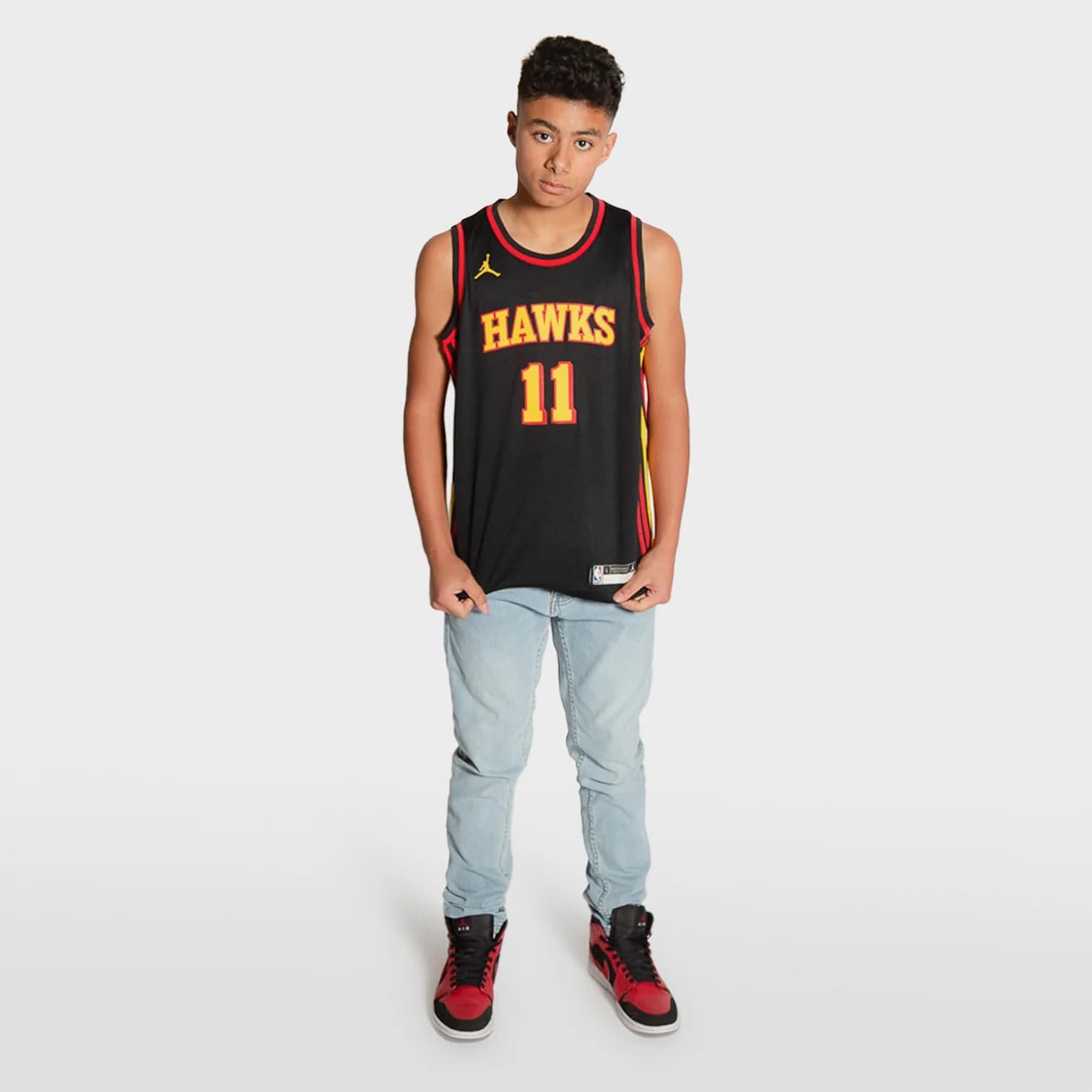 2021-22-Atlanta-Hawks-Trae-Young-11-Youth-Swingman-Statement-Edition-Black-Jersey-5
