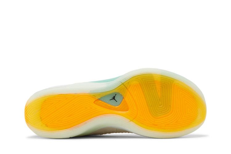 Кроссовки Air Jordan Luka 1 Next Nature PF 'Light Orewood Brown'
