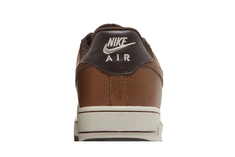 Krossovki-Nike-Air-Force-1-Premium-Bison-6