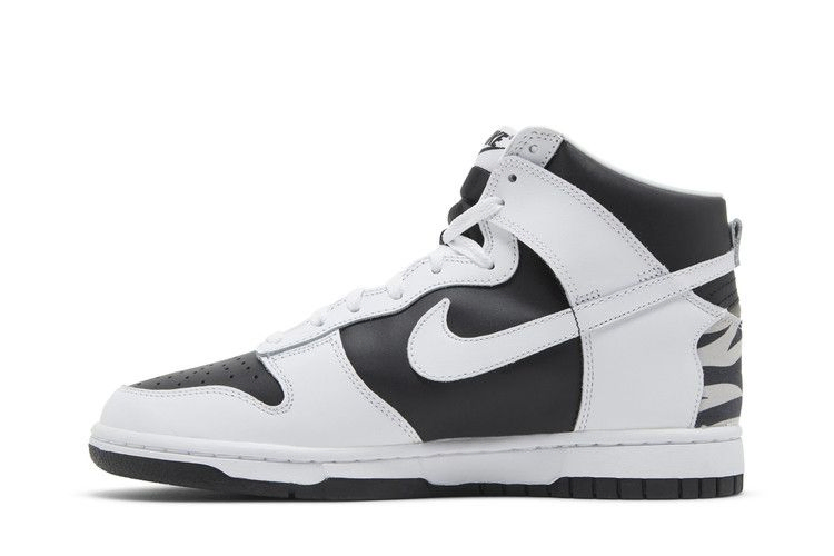 wmns-dunk-high-lx-see-through-reverse-panda-dz7327-001_02