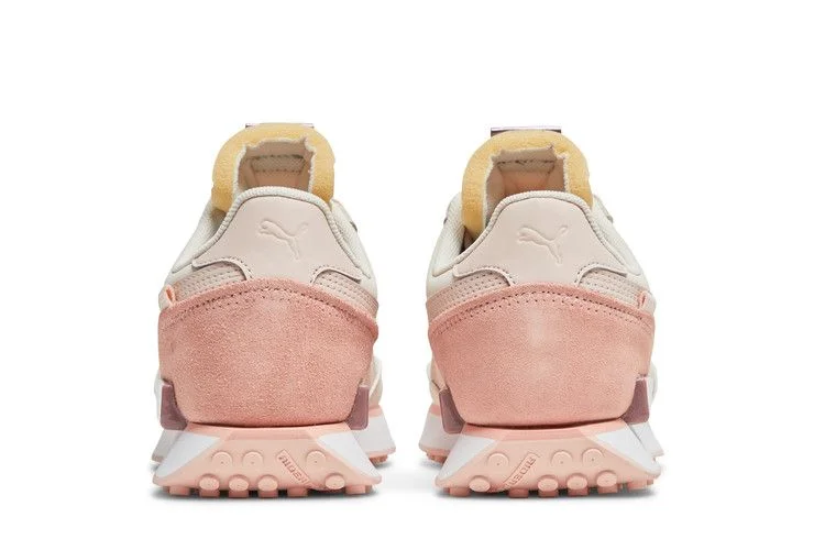 Krossovki-Puma-Wmns-Future-Rider-Tones-Marshmallow-Cloud-Pink-5